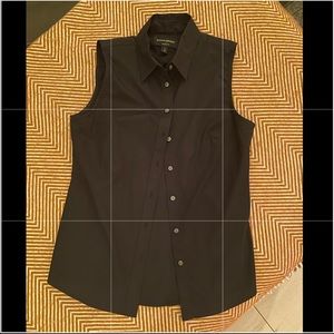Sleeveless Black button down Size 2P Banana Repub